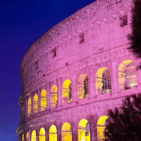 Emperor'S View - Apartment In Colosseum Rome Bagian luar foto